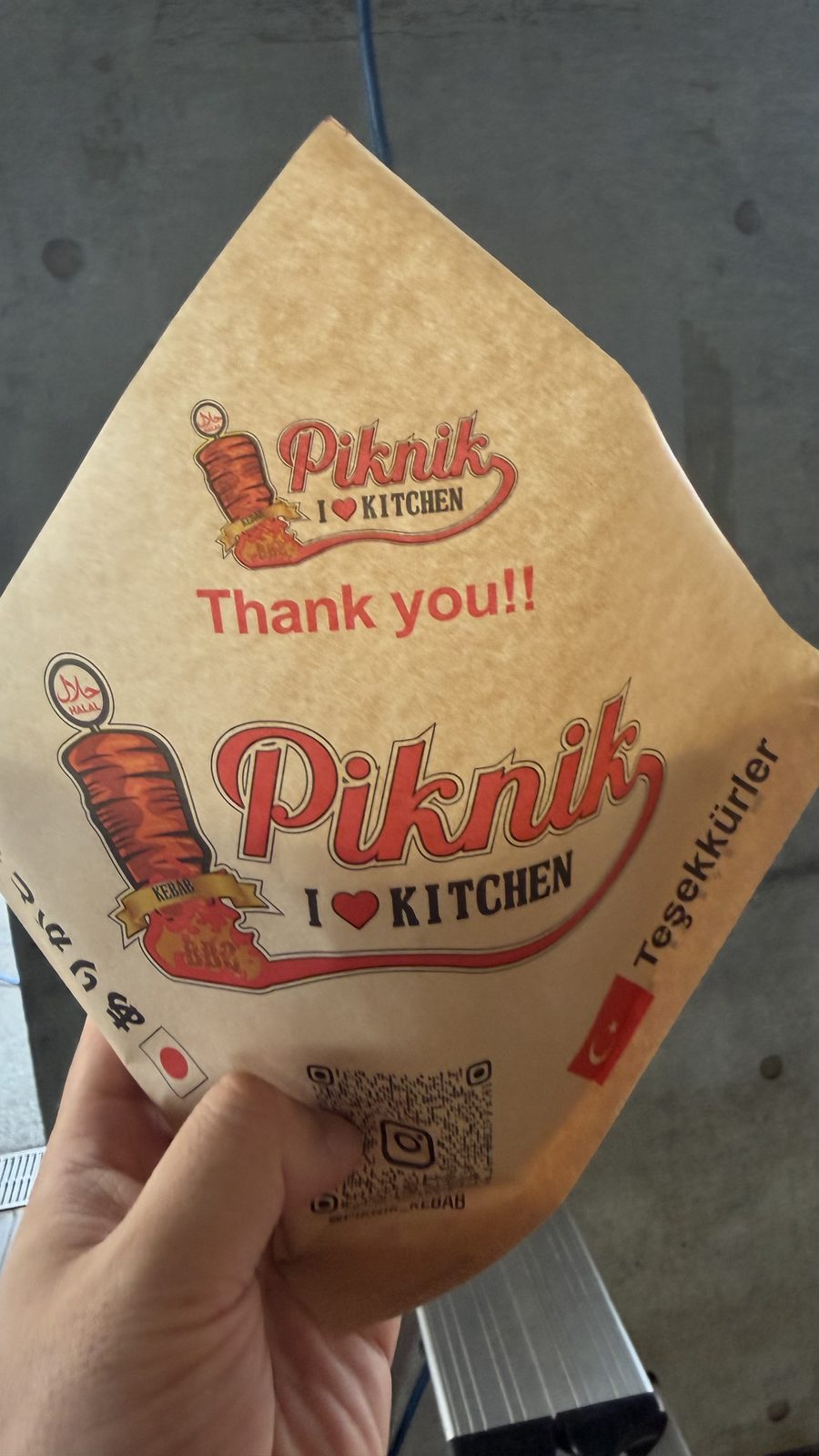 PIKNIK KEBABのケバブとロングポテト