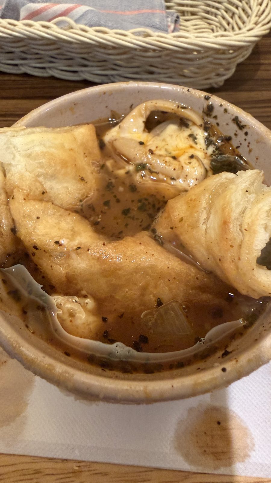 東京らっきょブラザーズのスープカレーとパイ包み