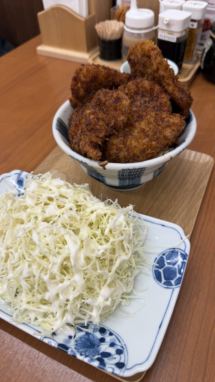 タレカツ食堂たれとん 練馬駅前店